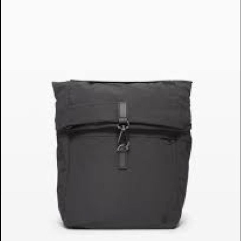 Lululemon Cross Paths Rucksack